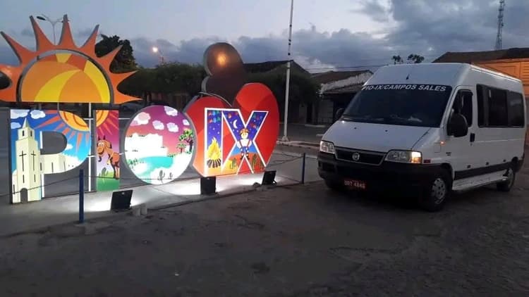 Ponto de embarque: Praça central de Pio IX